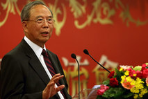 Zeng Peiyan, ancien vice-Premier ministre chinois et vice-président du conseil d'administration du Forum asiatique de Bo'ao
