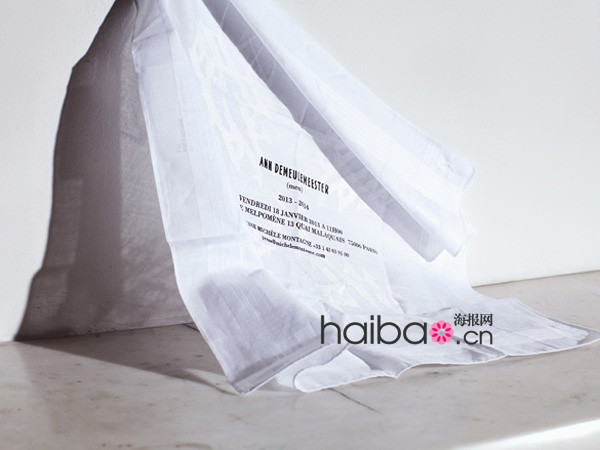 Les cartes d&apos;invitation aux défilés de la Fashion Week homme de Paris