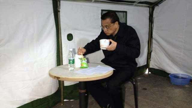 Le 21 avril à Ya'an, le petit déjeuner du Premier ministre chinois Li Keqiang.