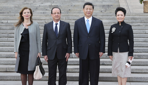 Cérémonie officielle d'accueil de la visite du président français François Hollande en Chine
