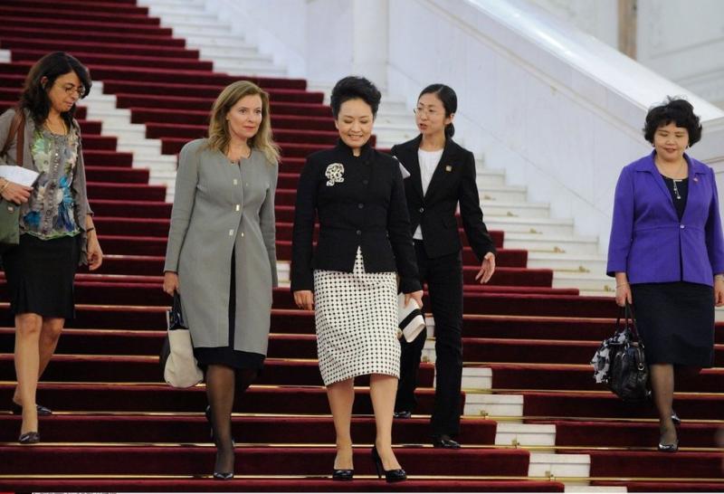 Première dame de Chine VS première dame de France