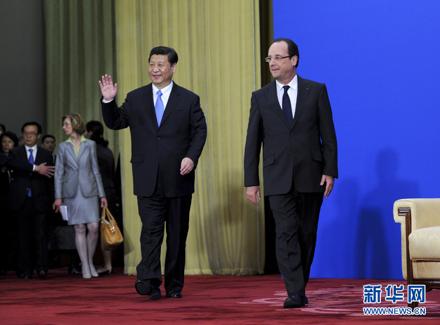 Le président Hollande a besoin d'urgence de « l'aide chinoise »