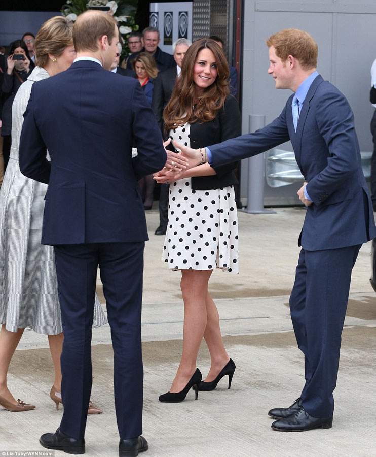 Cheap et chic, Kate Middleton en robe Topshop