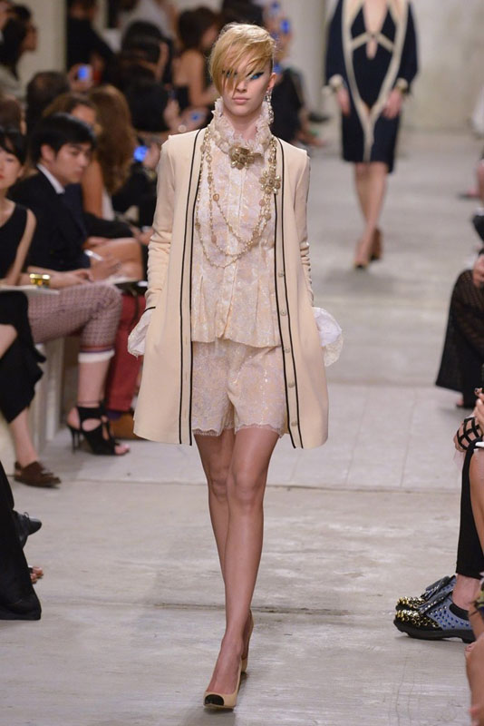 Le défilé Chanel Croisière 2013/2014 à Singapour