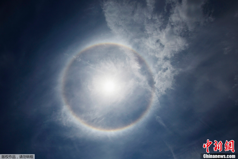 Parhélie : quand le soleil fait son « chaud »