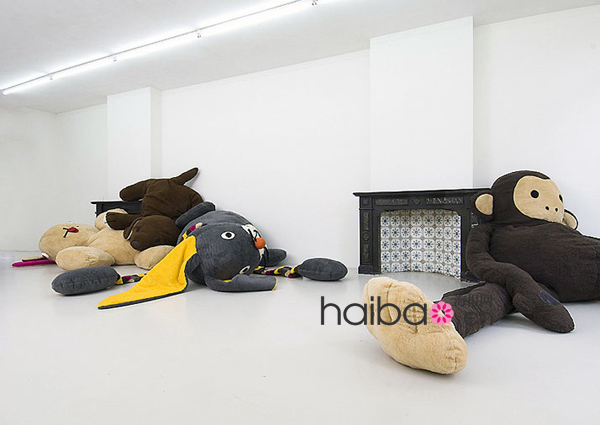 Les créations de Florentijn Hofman, père du canard en plastique géant