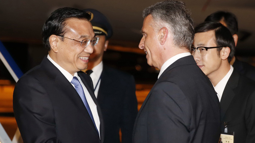 Arrivée du Premier ministre chinois à Zurich pour une visite officielle en Suisse