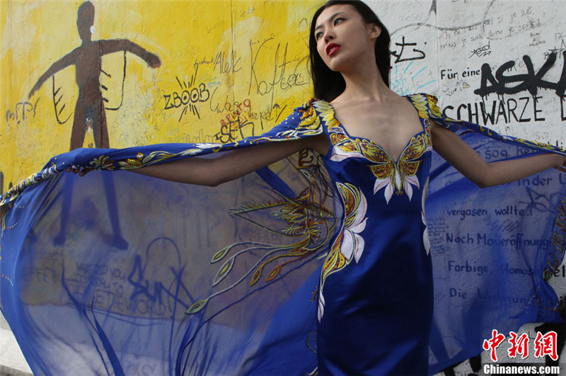 Défilé de mode à Berlin : la culture traditionnelle chinoise à l&apos;honneur