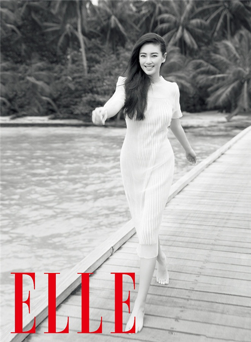 Zhang Yuqi en couverture du magazine Elle