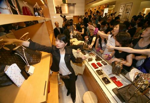 Les Chinois sont toujours les plus gros consommateurs de luxe