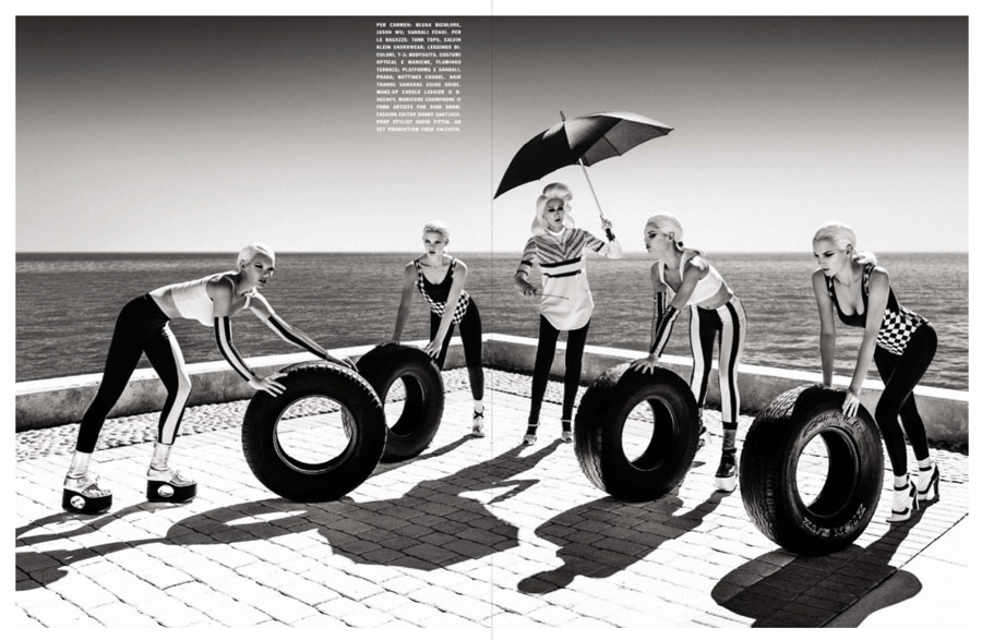 Un mannequin de 82 ans pose pour le magazine Vogue