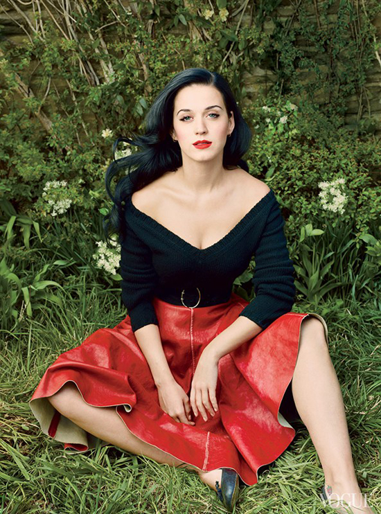 Katy Perry pose pour Vogue