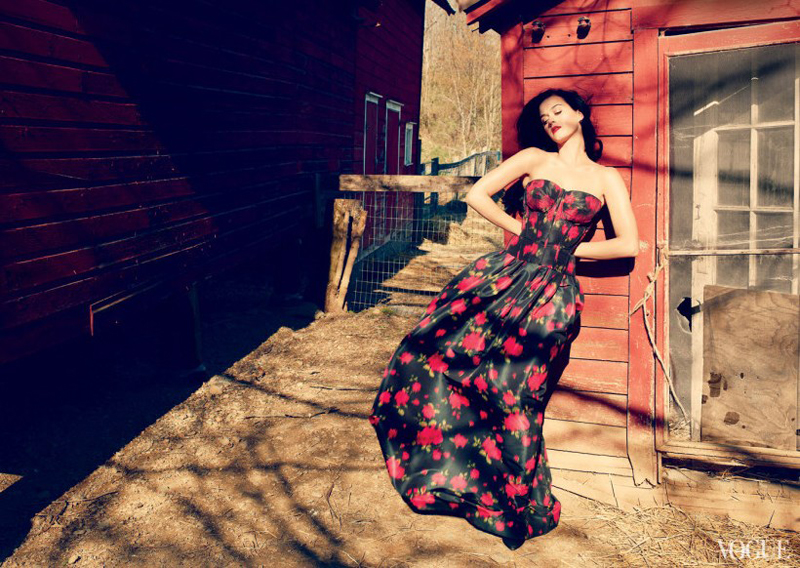 Katy Perry pose pour Vogue