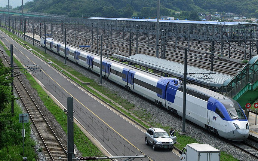 Les 11 liaisons ferroviaires les plus rapides du monde