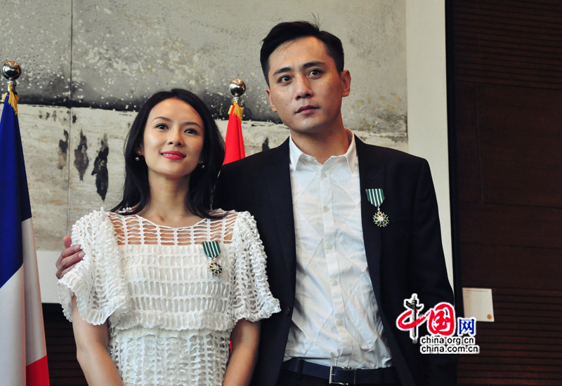 Zhang Ziyi et Liu Ye décorés chevaliers des Arts et des Lettres