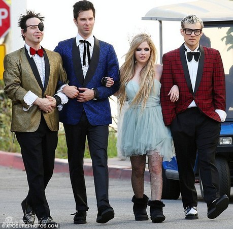 Avril Lavigne s'est-elle mariée en France ?