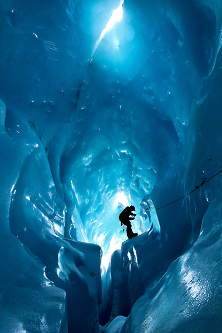 En images : une caverne de glace merveilleuse