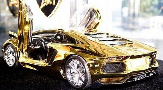 Lamborghini Aventador : une miniature en or à 3,5 millions d'euros !