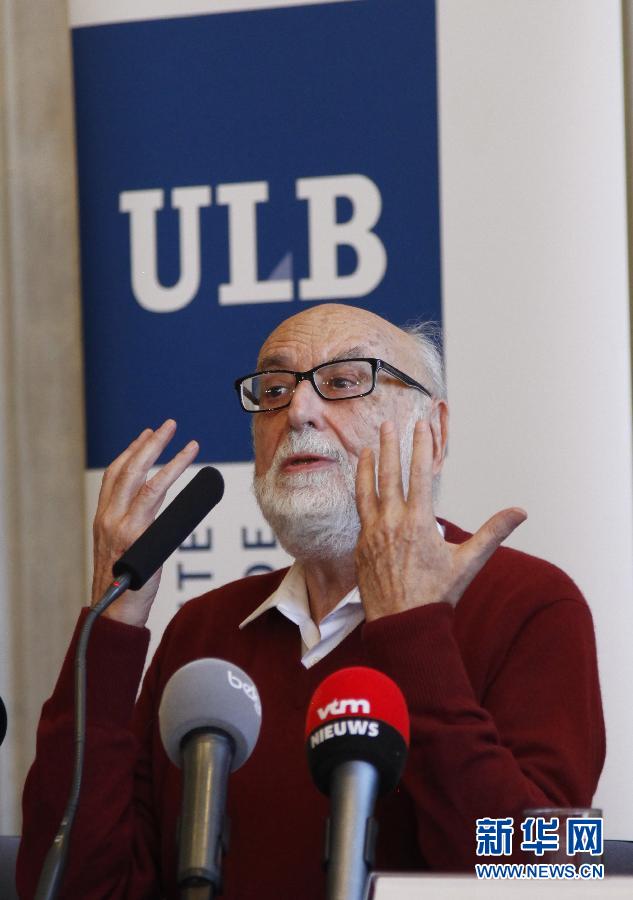 Le prix Nobel de physique récompense les théoriciens du boson de Higgs