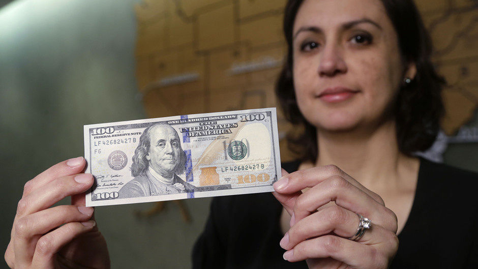 Nouveau billet de 100 dollars, le plus difficile à contrefaire de l ...