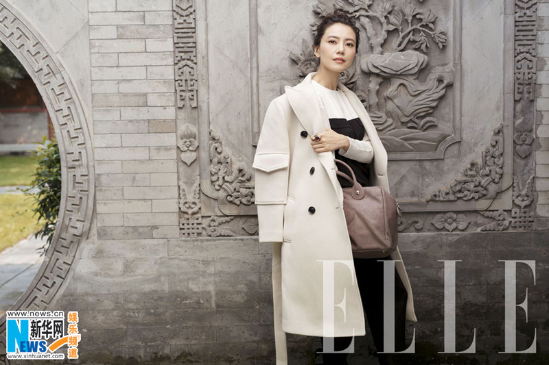 Gao Yuanyuan pose pour Elle à Beijing, Hong Kong et Paris Gao Yuanyuan pose pour Elle à Beijing, Hong Kong et Paris