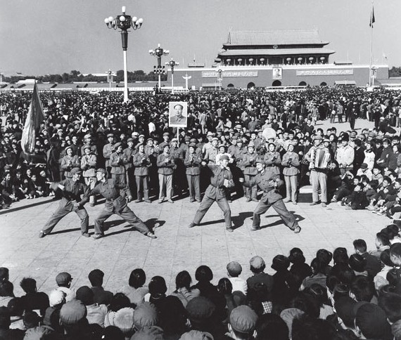 Le photographe chinois Li Zhensheng honoré du prix des Lucie Awards