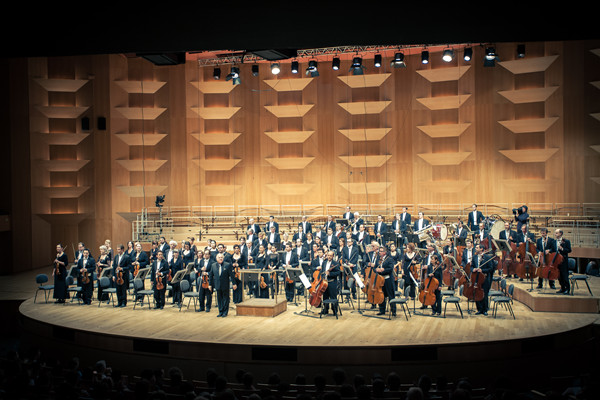 Tournée de l'Orchestre National de Lyon en Chine pour la nouvelle année 2014