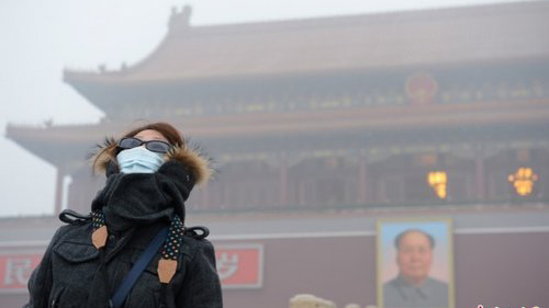 Appel à l'action contre le smog : lien avec la santé mentale   
