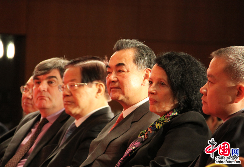 Un programme varié pour le cinquantenaire des relations sino-françaises