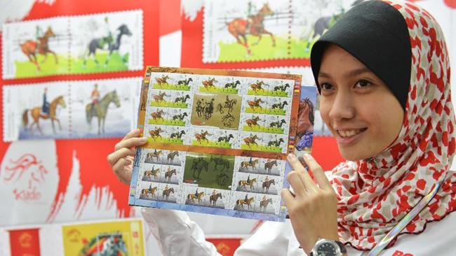 Les timbres de l'année du cheval aux quatre coins du monde