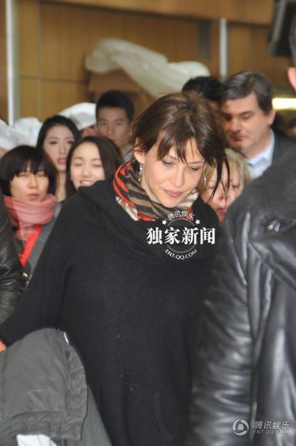 Arrivée de Sophie Marceau à Beijing pour le gala du Nouvel An chinois