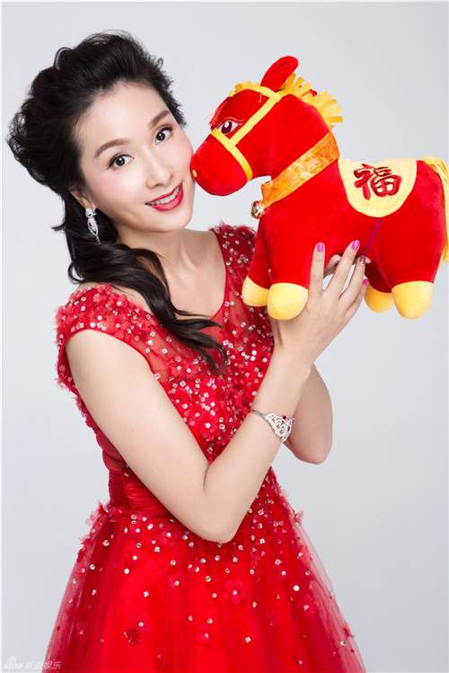 Les vœux des stars chinoises pour l'année du cheval