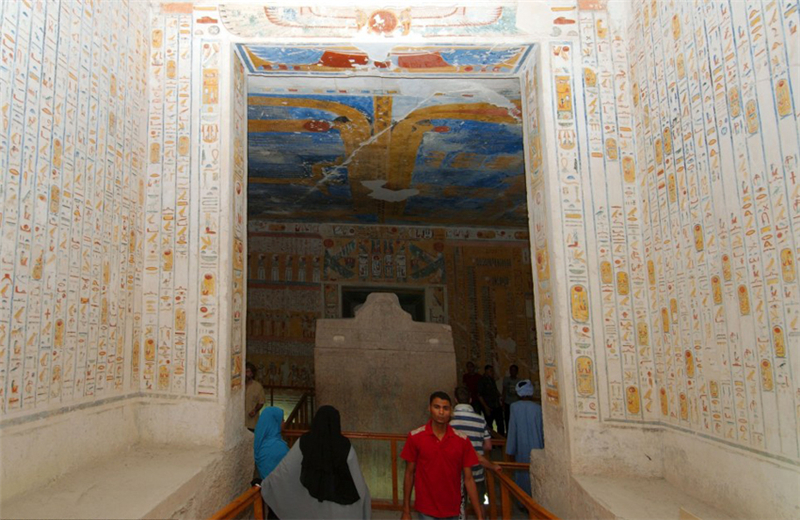 Photos : les fresques de 3000 ans du tombeau de Ramsès IV