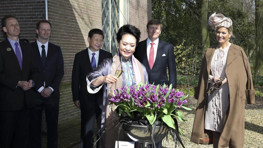 Les tulipes de Peng Liyuan fleuriront l'an prochain en Chine