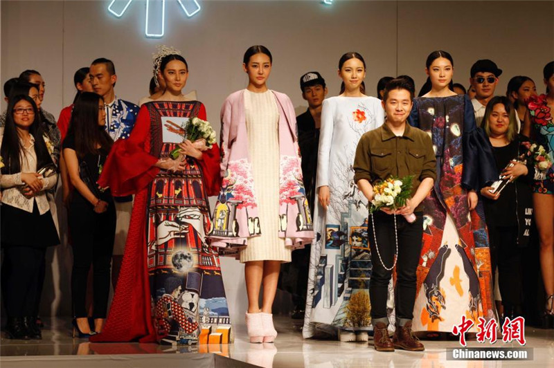 Les jeunes créateurs à l&apos;honneur lors de la Fashion Week de Chine