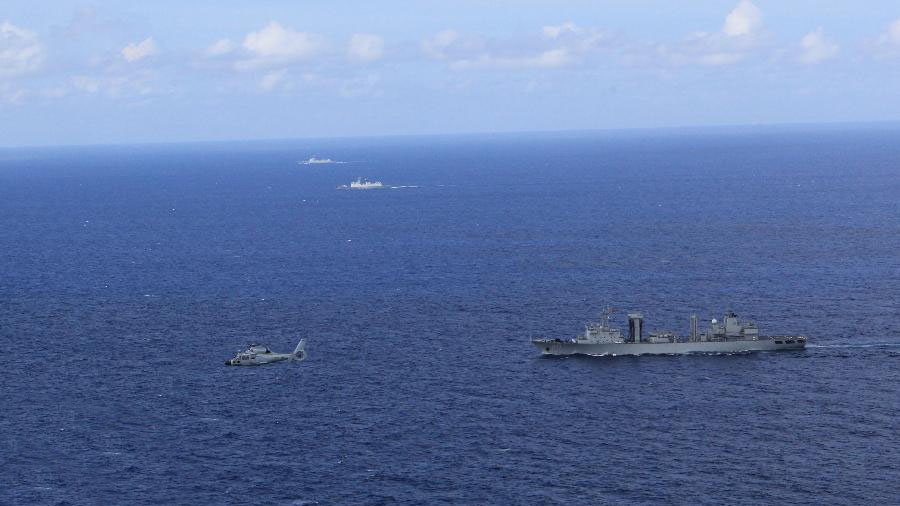 La marine chinoise déploie des efforts sans précédent pour retrouver l'avion disparu