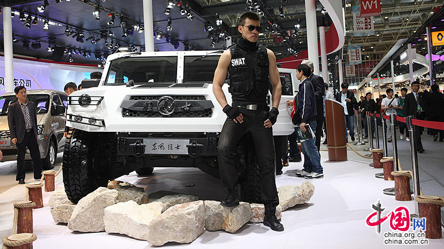 Salon automobile de Beijing : Dongfeng présente son imposant « Brave Soldier »