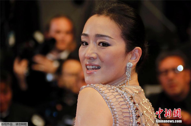 Cannes: La montée des marches du film Coming Home de Zhang Yimou