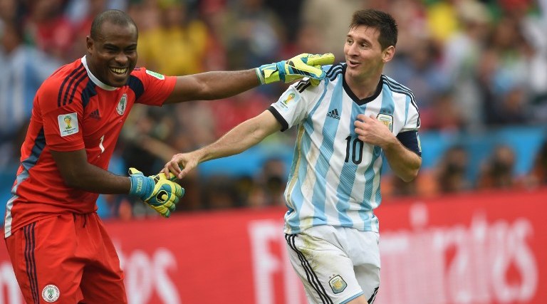 Le Nigeria s'incline face à l'Argentine, mais se qualifie à ses côtés pour les huitièmes