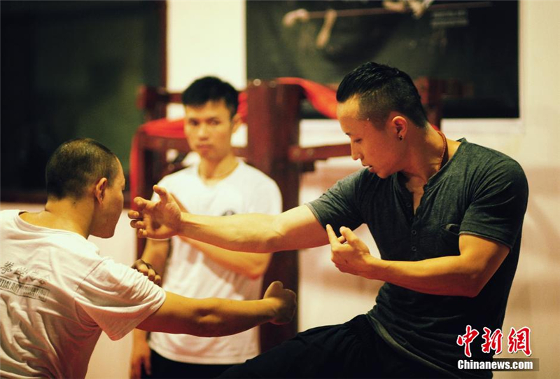 La boxe Yongchun très populaire à Chongqing