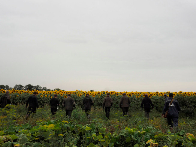 Vol MH17 : la zone du crash photographiée par Jérôme Sassini