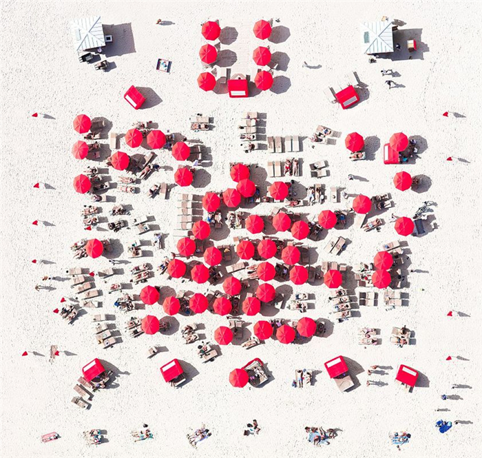 Les plages à vue d'oiseau d'Antoine Rose Les plages à vue d'oiseau d'Antoine Rose