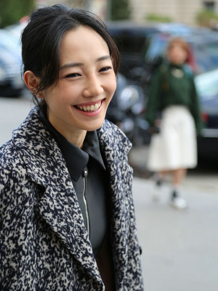 Fashion Week de Paris : l'actrice chinoise Bai Baihe au défilé Carven