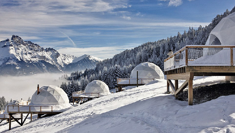 Suisse : les igloos luxueux et confortables de l'hôtel Whitepod