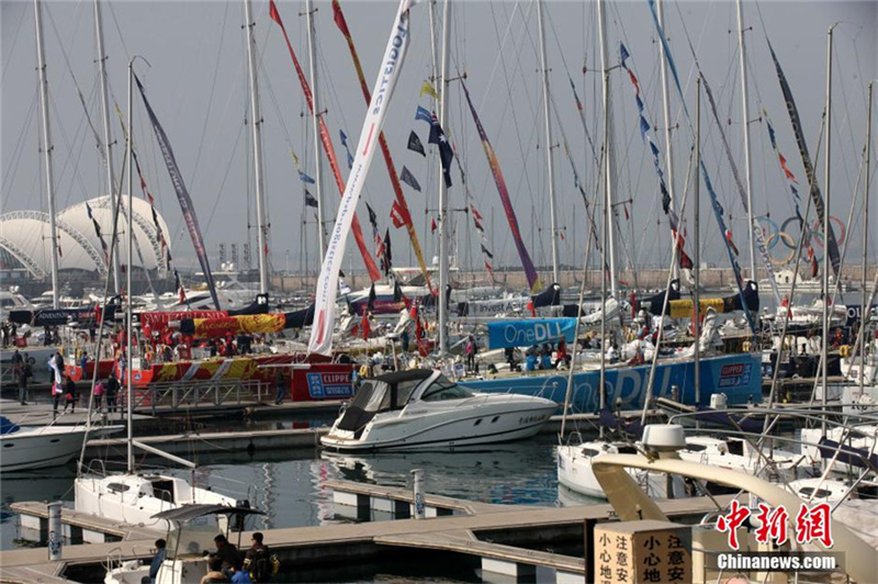 No 1 Qingdao, province du Shandong Dotée d'un paysage agréable, cette ville côtière est en tête de liste des villes de Chine ou il fait bon vivre, et on lui a décerné le « Prix de l'environnement de l'habitat de Chine » en 2012.