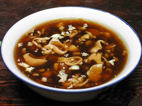 Le foie de porc mijoté (炒肝) Le foie de porc mijoté (炒肝)