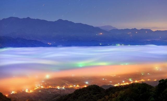 Taibei dans le brouillard : des images à couper le souffle