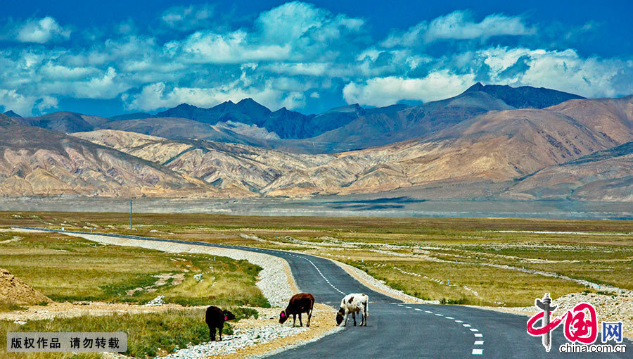 « La route vers le ciel » sur le plateau tibétain
