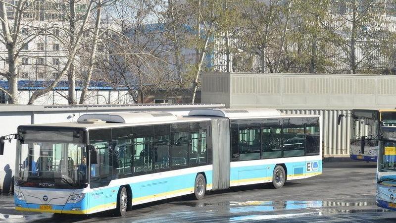 Beijing : mise en service de bus accordéons électriques