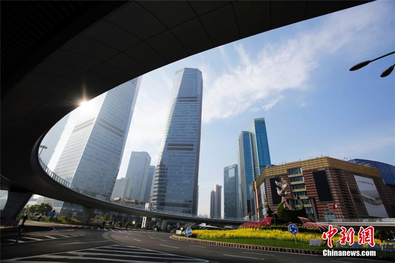 Shanghai : le nouveau district de Pudong fête son 25e anniversaire